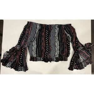Thread Story Juniors Size Large off the Shoulder‎ Crop Top Bell Sleeves